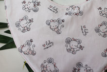Charger l'image dans la galerie, Bavoir bandana Petite souris