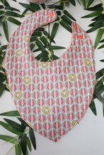 Charger l'image dans la galerie, Bavoir bandana Kiwi