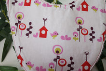 Charger l'image dans la galerie, Bavoir bandana Fleurs et Oiseaux