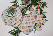 Charger l'image dans la galerie, Bavoir bandana Safari Jungle