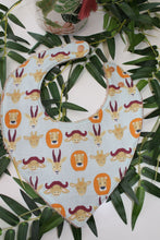 Charger l'image dans la galerie, Bavoir bandana Safari Jungle