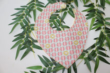 Charger l'image dans la galerie, Bavoir bandana kiwi