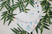 Charger l'image dans la galerie, Bavoir bandana Fond Marin