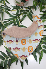 Charger l'image dans la galerie, Bavoir bandana Safari Jungle