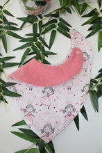 Charger l'image dans la galerie, Bavoir bandana Princesses