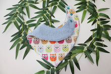 Charger l'image dans la galerie, Bavoir bandana Hiboux Coloré