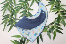 Charger l'image dans la galerie, Bavoir Bandana Géométrique