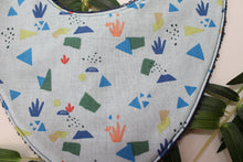 Charger l'image dans la galerie, Bavoir Bandana Géométrique