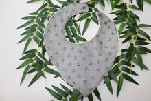 Charger l'image dans la galerie, Bavoir bandana Petites Abeilles