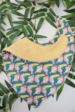 Charger l'image dans la galerie, Bavoir Bandana Pélican