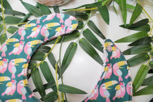 Charger l'image dans la galerie, Bavoir bandana Pélican