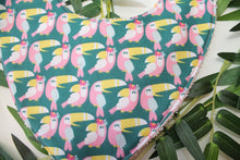 Charger l'image dans la galerie, Bavoir bandana Pélican