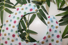 Charger l'image dans la galerie, Bavoir Bandana Confettis Plume