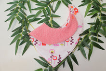 Charger l'image dans la galerie, Bavoir bandana Fleurs et Oiseaux