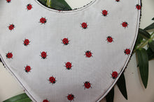 Charger l'image dans la galerie, Bavoir Bandana Coccinelles