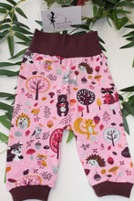 Charger l'image dans la galerie, Sarouel Forêt Enchanté (Fond Rose)