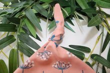 Charger l'image dans la galerie, Bonnet Lutin "Fleur de Pissenlits"