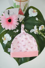 Charger l'image dans la galerie, Bonnet Lutin "Fleur de Pissenlits fond rose en Minky"