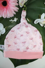 Charger l'image dans la galerie, Bonnet Lutin "Fleur de Pissenlits fond rose en Minky"