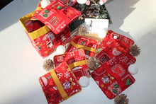 Charger l'image dans la galerie, Panier et Lingettes : Modèle "Calendrier de l'Avent fond rouge "