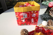 Charger l'image dans la galerie, Panier et Lingettes : Modèle "Calendrier de l'Avent fond rouge "
