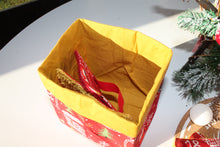 Charger l'image dans la galerie, Panier et Lingettes : Modèle "Calendrier de l'Avent fond rouge "