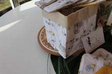 Charger l'image dans la galerie, Panier et Lingettes : Modèle "Lapin et Champignon Enchantés "