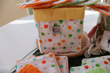 Charger l'image dans la galerie, Panier et Lingettes : Modèle "Confettis"