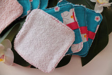 Charger l'image dans la galerie, Panier et Lingettes : Modèle "Maneki Neko Chat porte bonheur chinois"