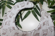 Charger l&#39;image dans la galerie, Bavoir bandana Hiboux Fleuri
