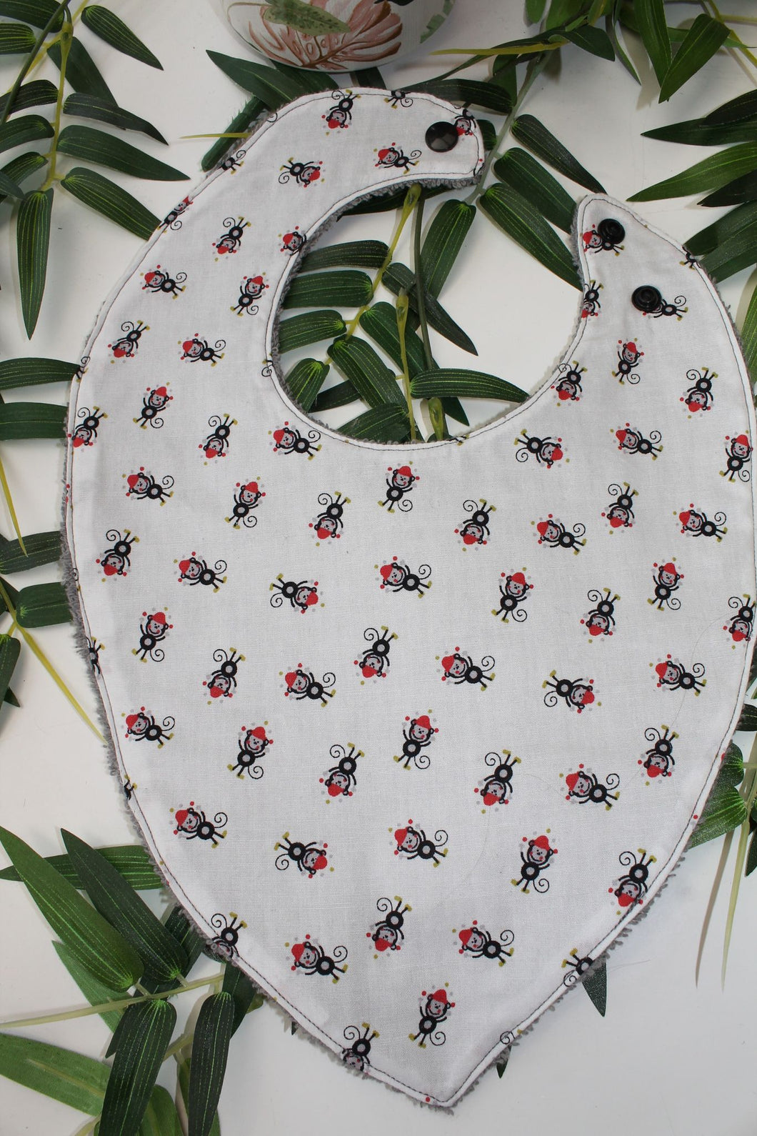 Bavoir bandana Petit singes jongleur