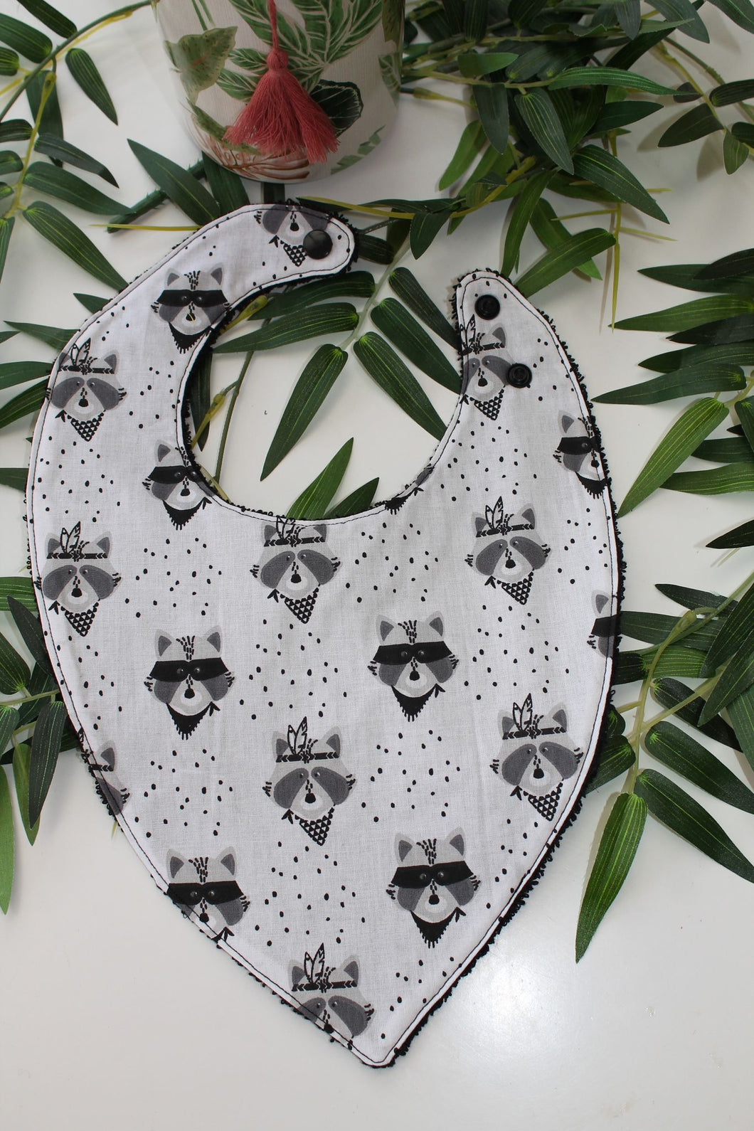 Bavoir bandana raton laveur ( Fond Blanc)