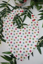 Charger l&#39;image dans la galerie, Bavoir bandana Confettis Plume

